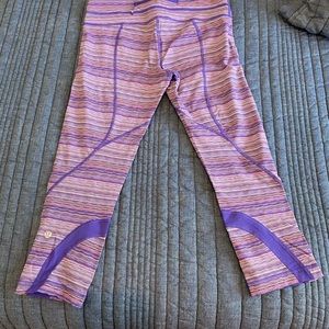 GUC LuluLemon running crops sz 8